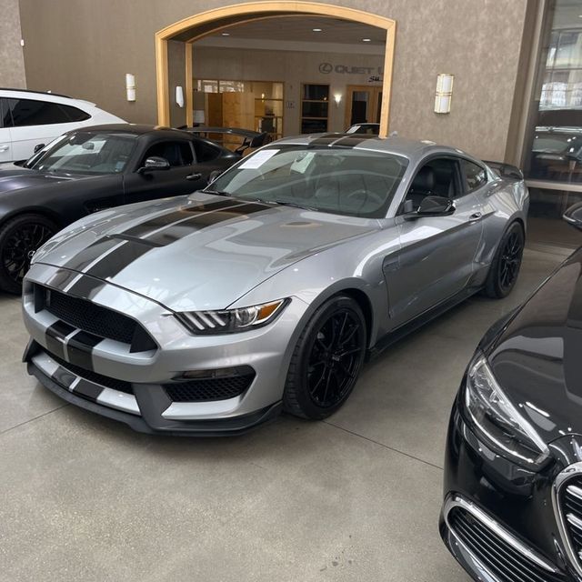 2020 Ford Mustang Shelby GT350 Fastback - 22981448 - 3