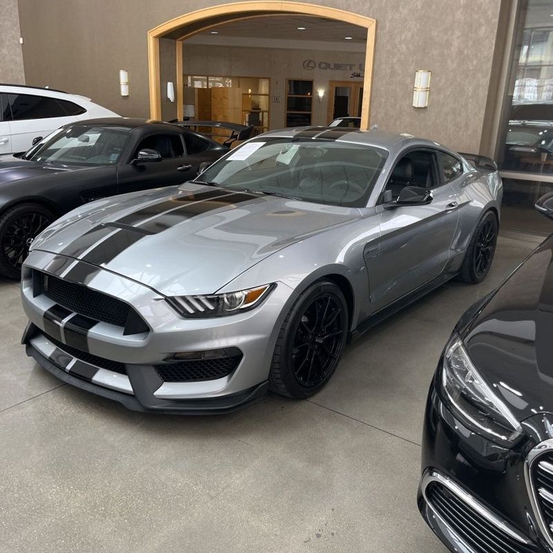 2020 Ford Mustang Shelby GT350 Fastback - 22981448 - 3