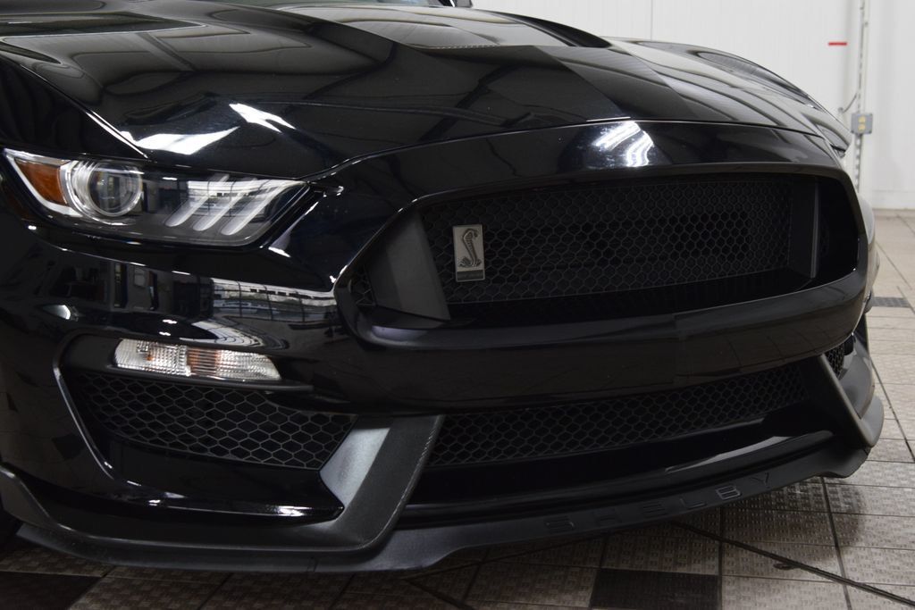 2020 Ford Mustang Shelby GT350 Fastback - 23005335 - 12