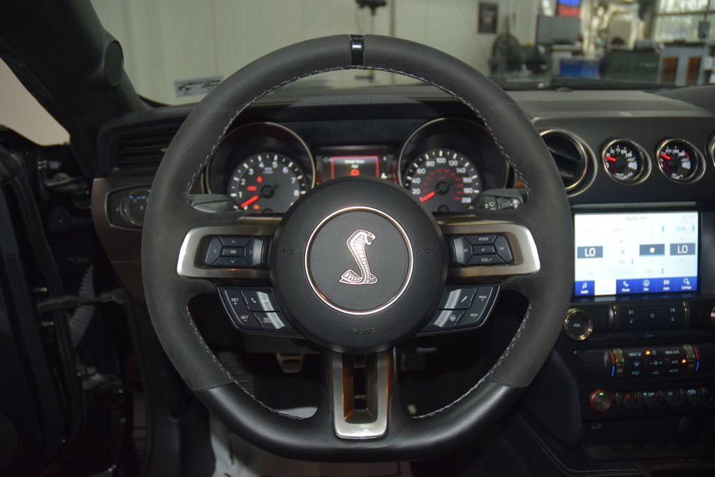2020 Ford Mustang Shelby GT350 Fastback - 23005335 - 35