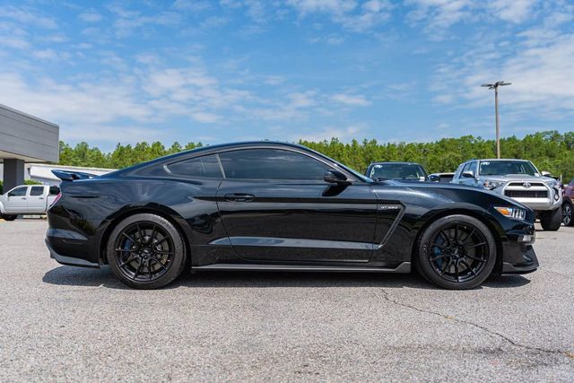 2020 Ford Mustang Shelby GT350 Fastback - 23005335 - 7