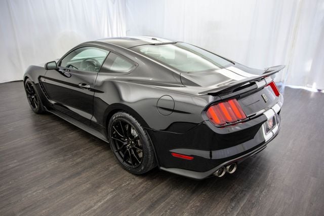 2020 Ford Mustang Shelby GT350 Fastback - 22932932 - 10