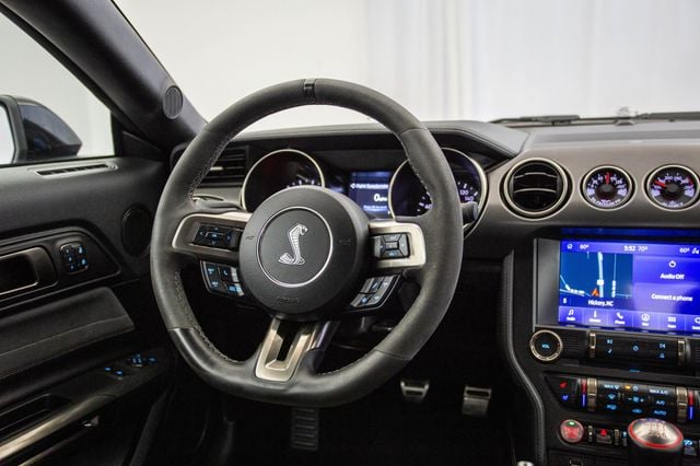 2020 Ford Mustang Shelby GT350 Fastback - 22932932 - 3