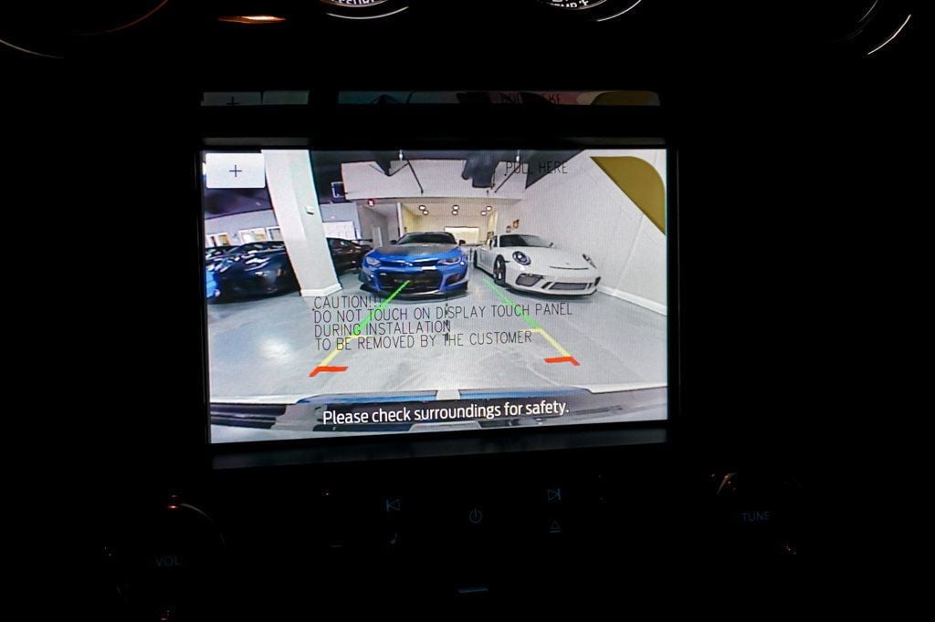 2020 FORD MUSTANG - Image 26