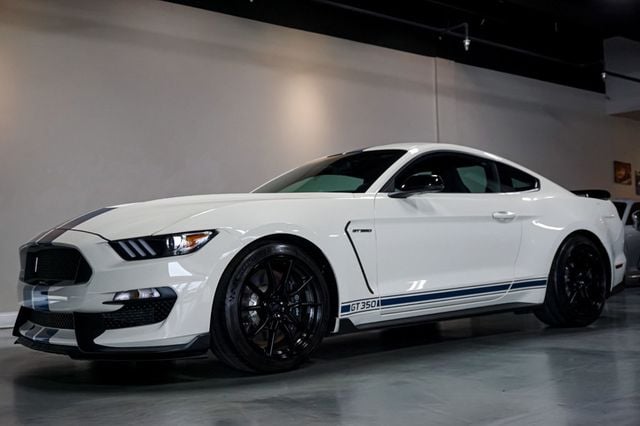 2020 Ford Mustang *Shelby GT350* *Heritage Package* *6spd Manual* *Only 49 Miles*  - 22948845 - 2