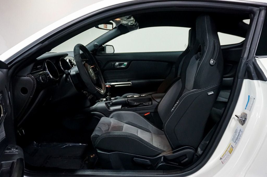 2020 FORD MUSTANG - Image 8