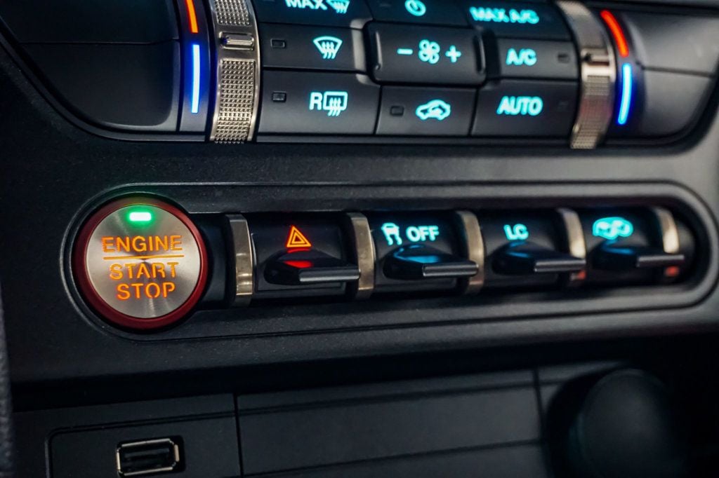 2020 Ford Mustang *Shelby GT350R* *1-Owner* *All Stock & Original* - 22959817 - 55