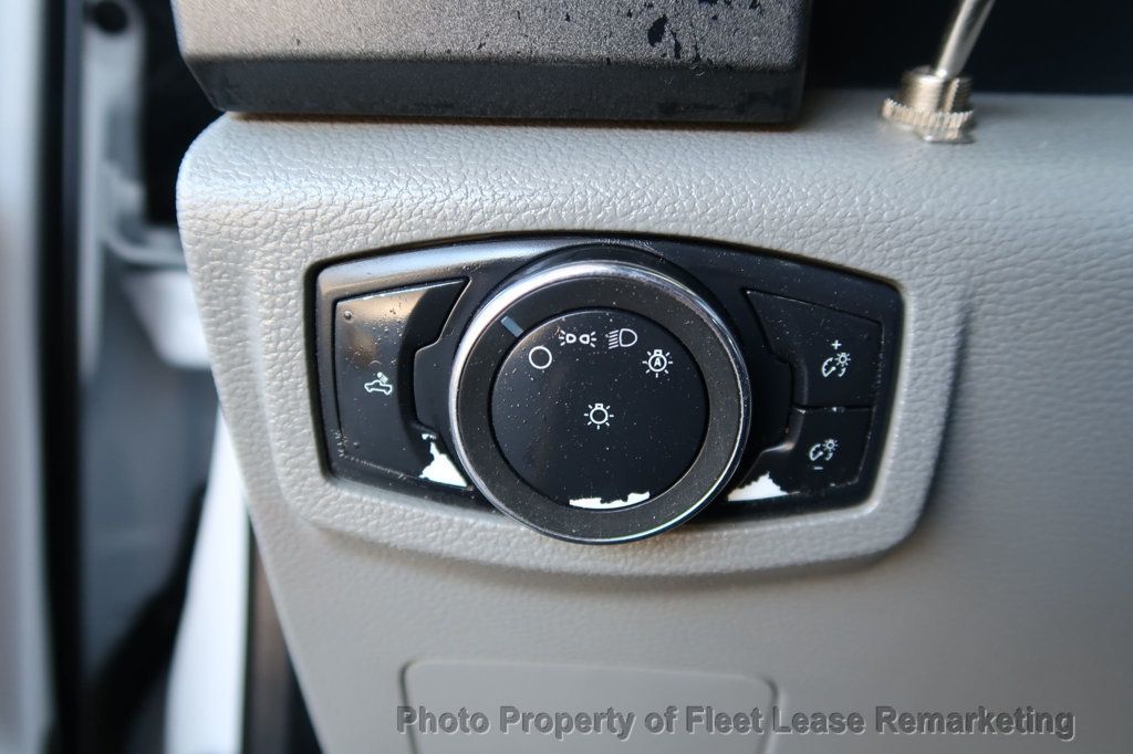 2020 Ford Super Duty F-250 SRW F250SD 2WD Crew Cab LWB - 22932636 - 36