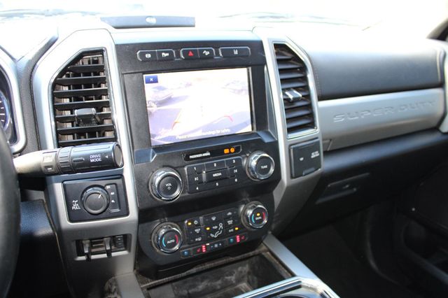 2020 Ford Super Duty F-250 SRW LARIAT 4WD Crew Cab 6.75' Box - 22981587 - 13