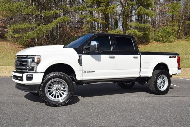 2020 Ford F-250 Super Duty Platinum photo 2