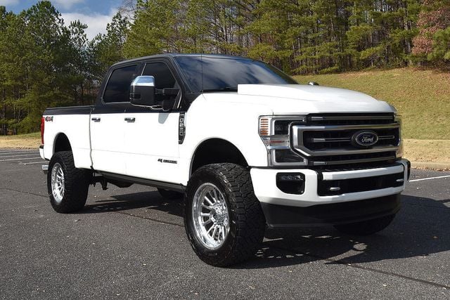 2020 Ford F-250 Super Duty Platinum photo 35