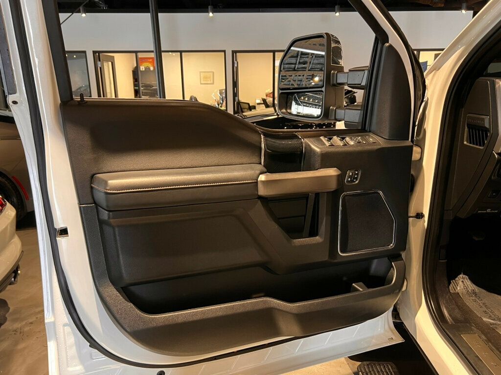 2020 Ford Super Duty F-250 SRW Platinum/4WD/PanoRoof/Htd&CldMassageSeat/AdapCruise/FX4Pkg/NAV - 22974462 - 8
