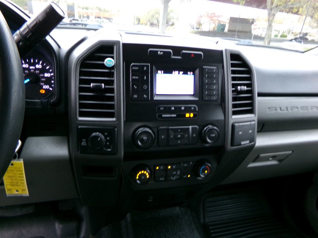 2020 Ford Super Duty F-250 SRW XL 4WD Crew Cab 6.75' Box - 22938592 - 10