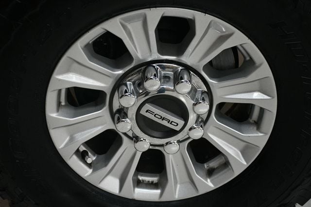 2020 Ford Super Duty F-250 SRW XLT 4WD Crew Cab 6.75' Box - 22960723 - 18