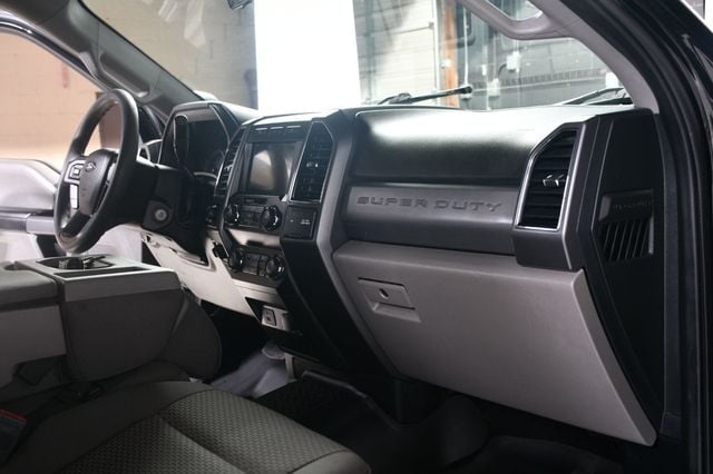 2020 Ford Super Duty F-250 SRW XLT 4WD Crew Cab 6.75' Box - 22960723 - 27