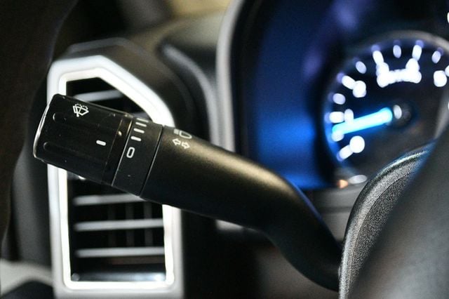 2020 Ford Super Duty F-250 SRW XLT 4WD Crew Cab 6.75' Box - 22960723 - 62