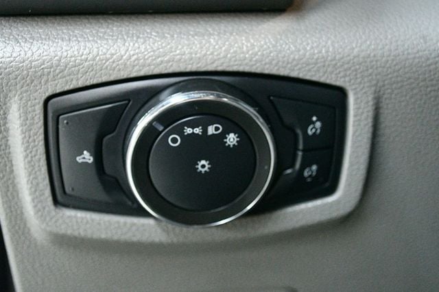 2020 Ford Super Duty F-250 SRW XLT 4WD Crew Cab 6.75' Box - 22960723 - 65