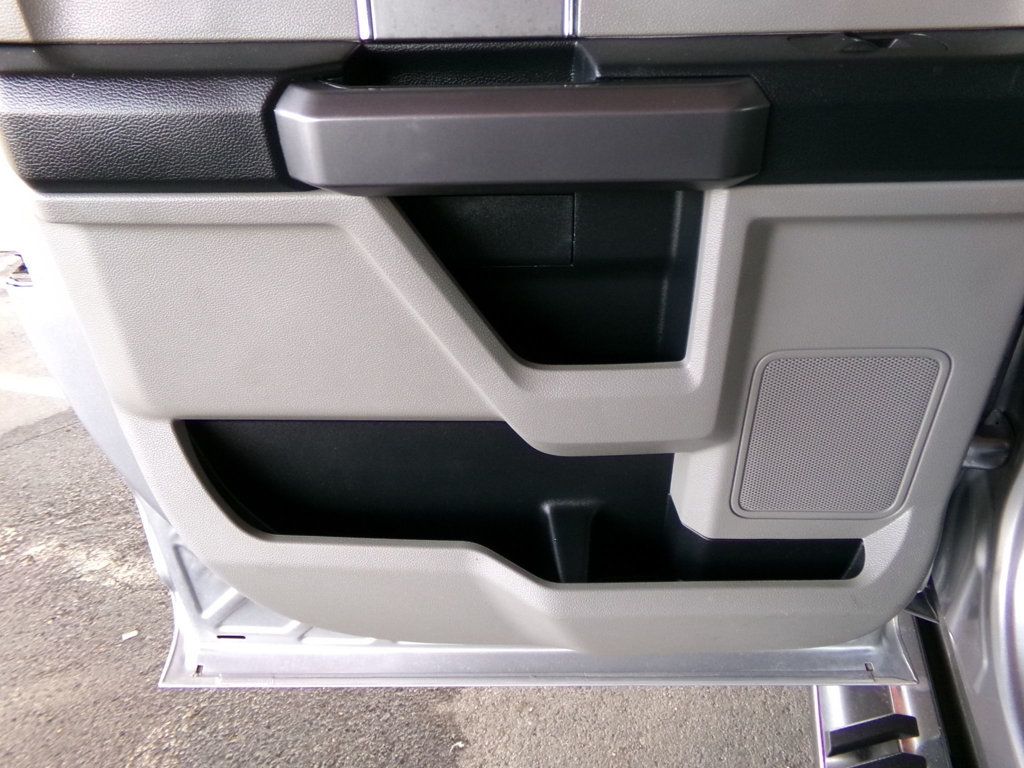 2020 Ford Super Duty F-250 SRW XLT 4WD Crew Cab 6.75' Box - 23026530 - 8