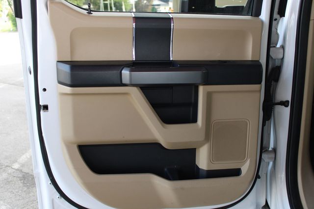 2020 Ford Super Duty F-250 SRW XLT 4WD Crew Cab 6.75' Box - 23031005 - 11