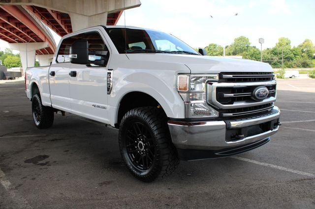 2020 Ford Super Duty F-250 SRW XLT 4WD Crew Cab 6.75' Box - 23031005 - 3