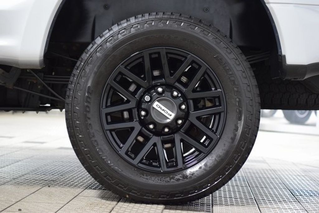 2020 Ford F-250 XLT FX4 photo 21