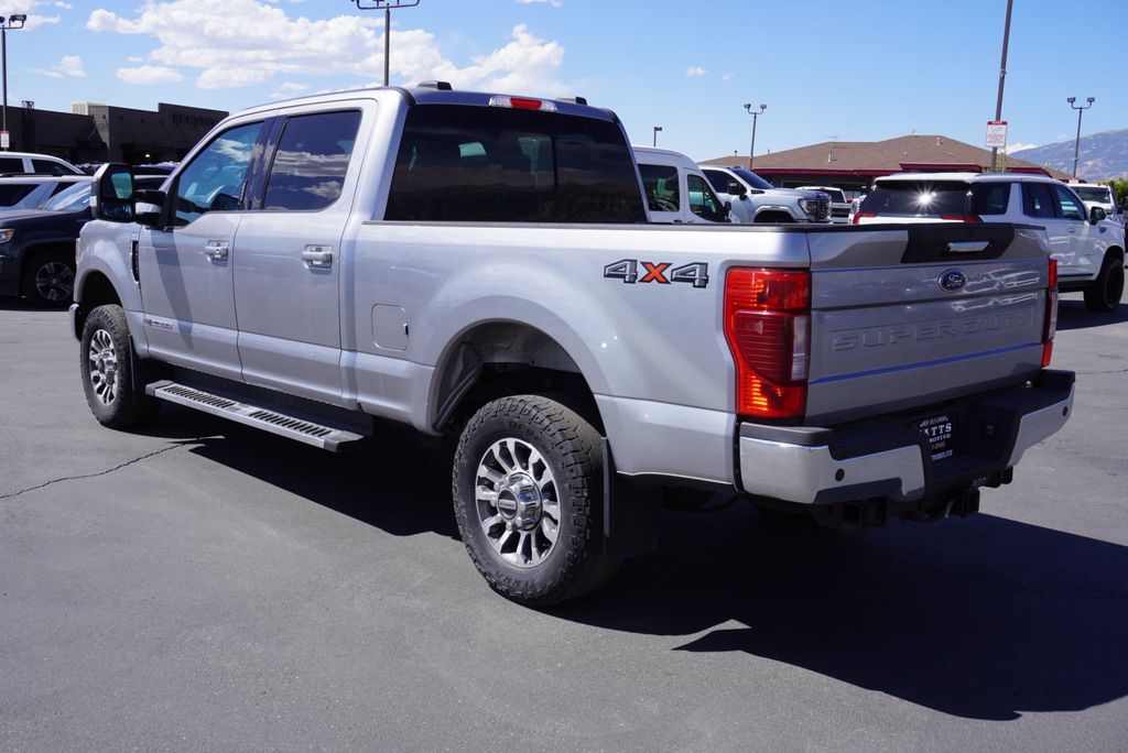 2020 Ford F-350 Lariat photo 2