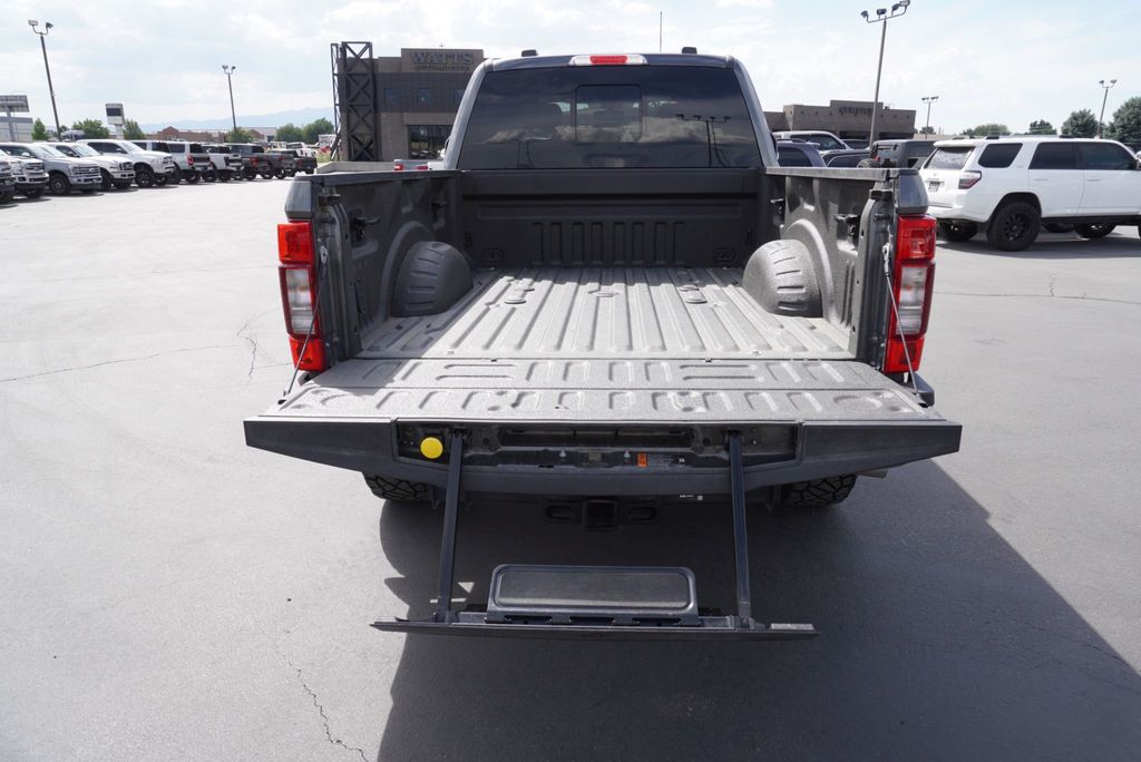 2020 Ford SUPER DUTY F-350 LARIAT FX4 - 23054466 - 10