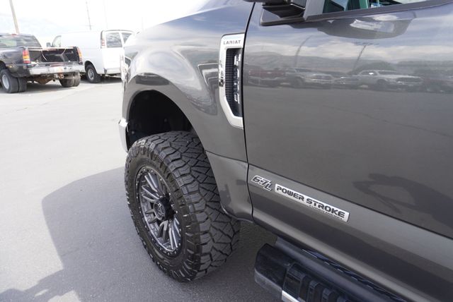 2020 Ford SUPER DUTY F-350 LARIAT FX4 - 23054466 - 18