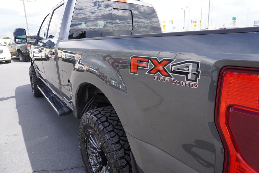 2020 Ford SUPER DUTY F-350 LARIAT FX4 - 23054466 - 19
