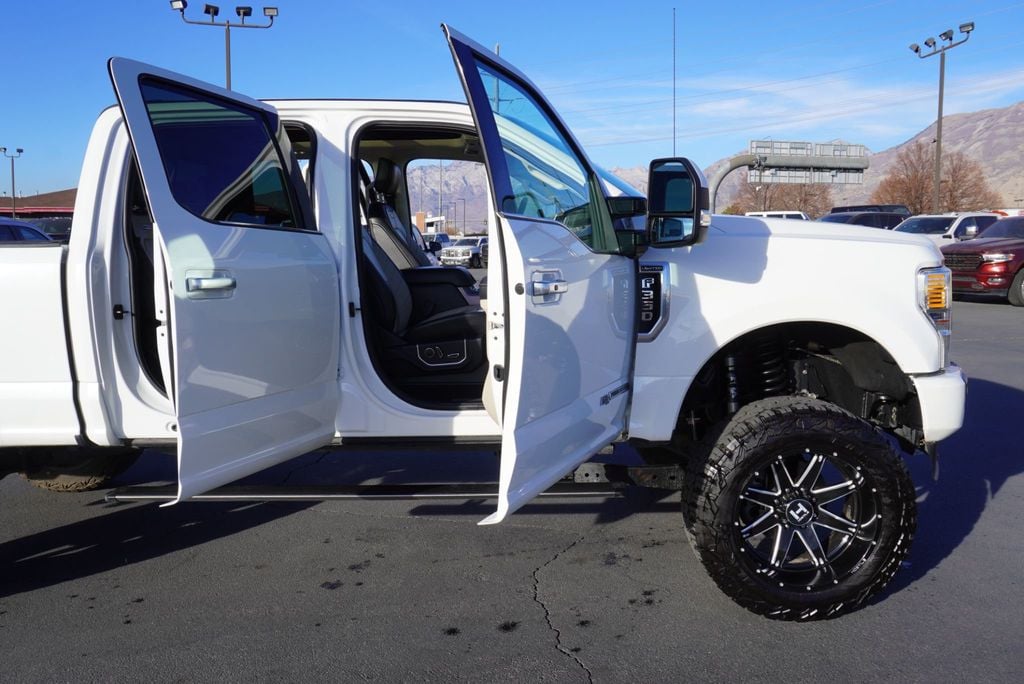 2020 Ford SUPER DUTY F-350 LIMITED FX4 - 22945353 - 25