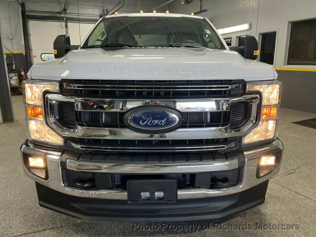 2020 Ford Super Duty F-350 DRW XLT 4WD Crew Cab 8' Box - 22942665 - 10