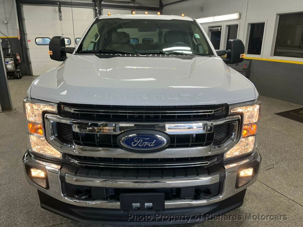 2020 Ford Super Duty F-350 DRW XLT 4WD Crew Cab 8' Box - 22942665 - 11