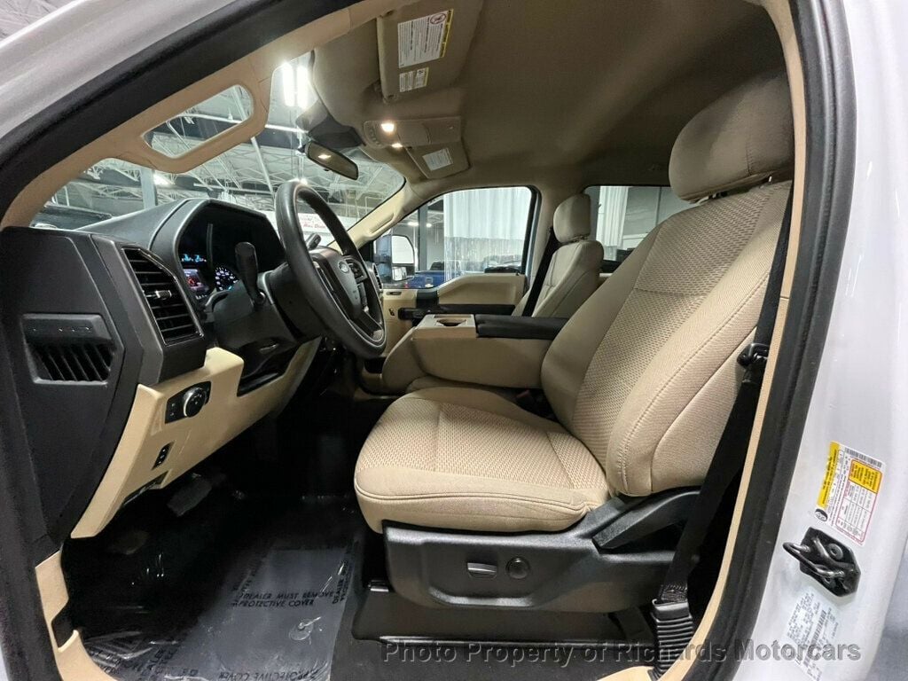 2020 Ford Super Duty F-350 DRW XLT 4WD Crew Cab 8' Box - 22942665 - 15