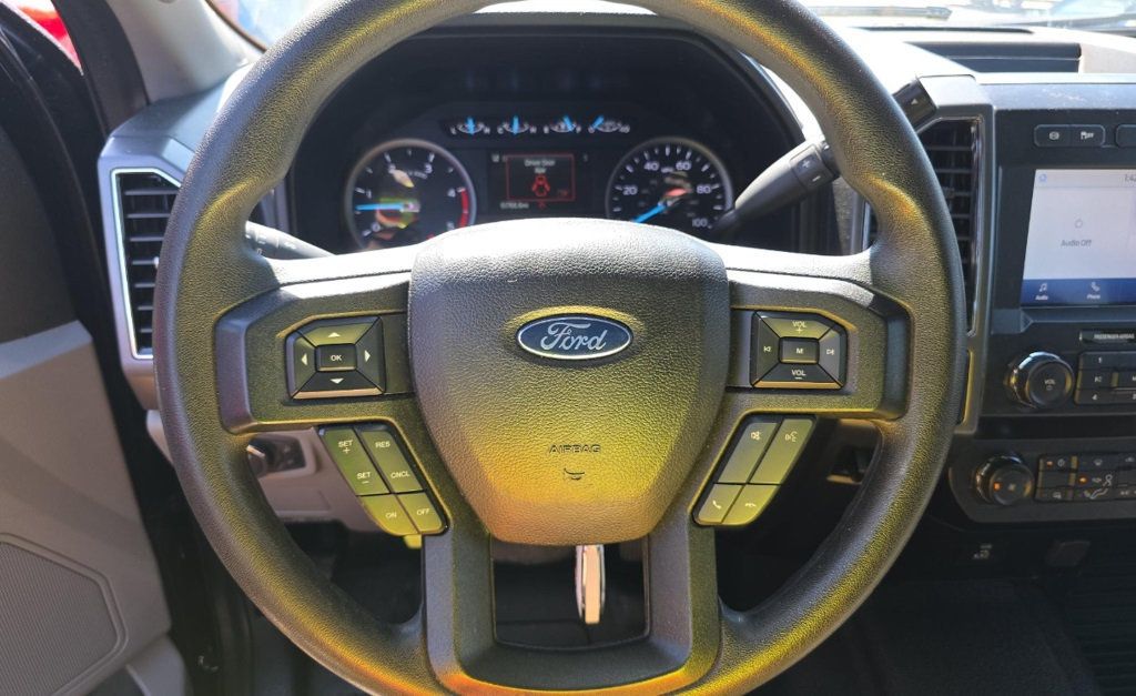 2020 Ford Super Duty F-350 DRW XLT 4WD Crew Cab 8' Box - 22936037 - 8