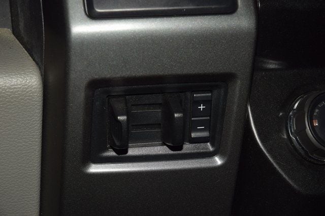 2020 Ford Super Duty F-350 DRW XLT DRW - 22936037 - 28