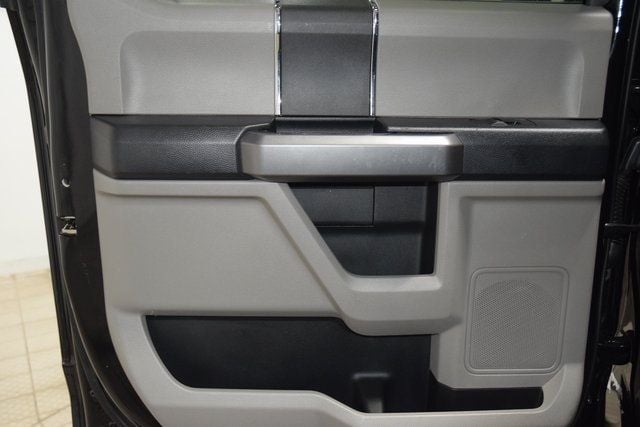 2020 Ford Super Duty F-350 DRW XLT DRW - 22936037 - 38