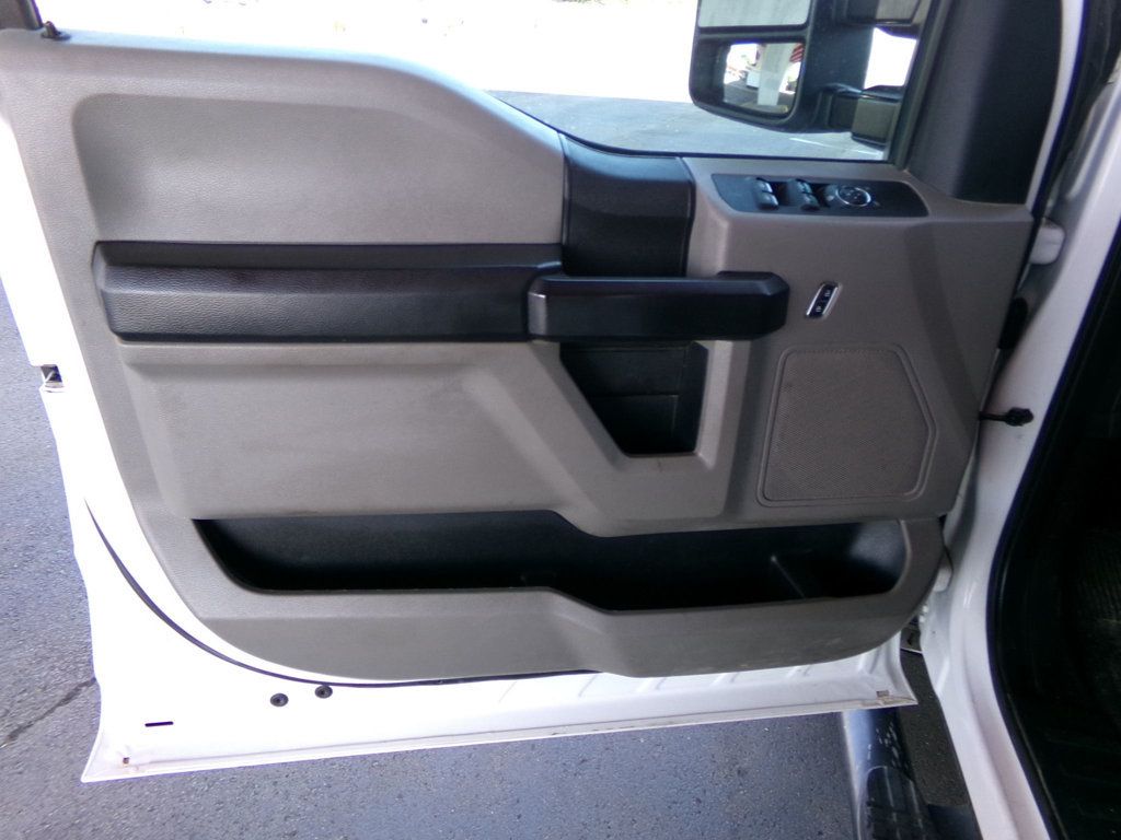 2020 Ford Super Duty F-350 DRW Cab-Chassis CUSTOM FLAT BED - 23012878 - 9