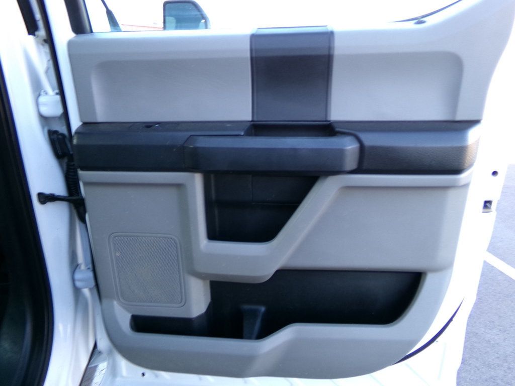 2020 Ford Super Duty F-350 DRW Cab-Chassis FLAT BED - 22975511 - 13