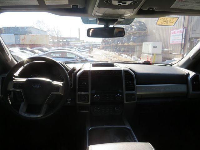 2020 Ford Super Duty F-450 DRW XL 4WD Crew Cab 8' Box - 22985029 - 9