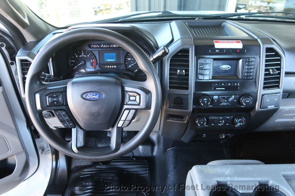 2020 Ford Super Duty F-550 DRW F550SD 2WD Reg Cab 16' Stakebed Ligftgate DRW - 22940507 - 23