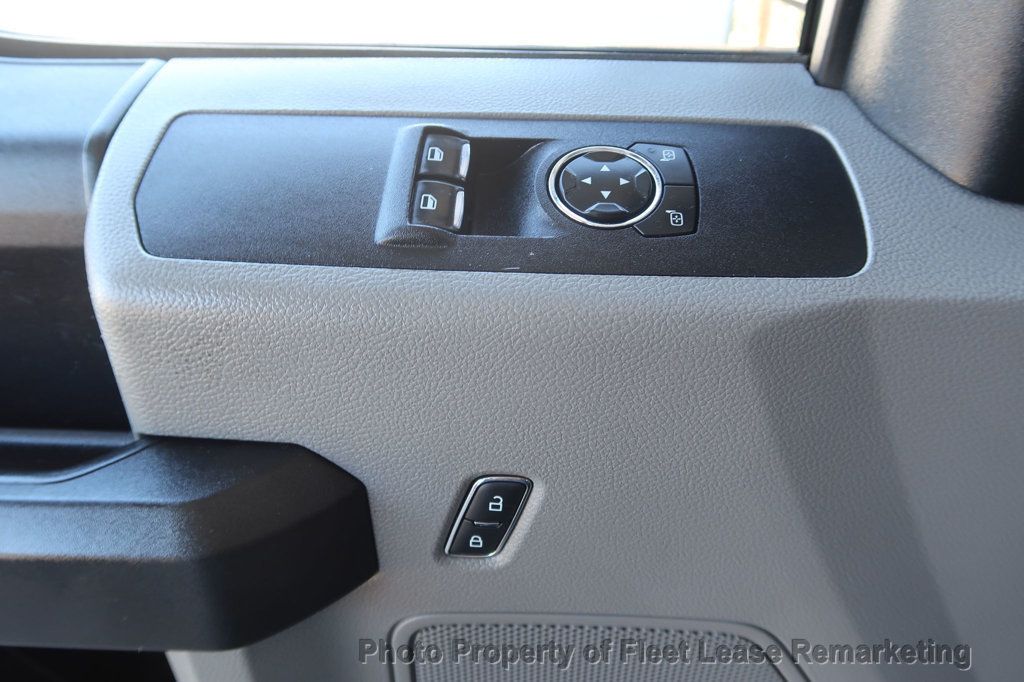 2020 Ford Super Duty F-550 DRW F550SD 2WD Reg Cab 16' Stakebed Ligftgate DRW - 22940507 - 32