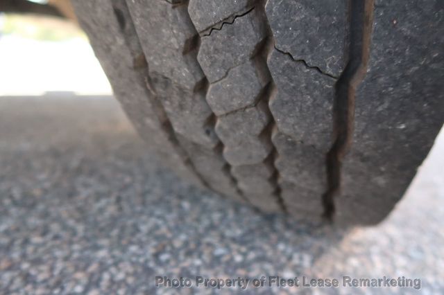 2020 Ford Super Duty F-550 DRW F550SD 2WD Reg Cab 16' Stakebed Ligftgate DRW - 22940507 - 39