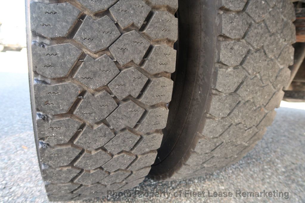 2020 Ford Super Duty F-550 DRW F550SD 2WD Reg Cab 16' Stakebed Ligftgate DRW - 22940507 - 42