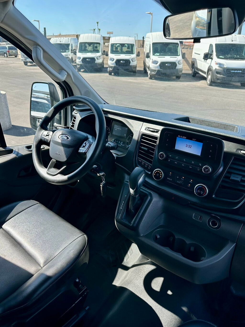 2020 Ford Transit Cargo Van photo 8