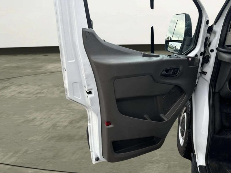2020 Ford Transit Cargo Van 250 3dr LWB Medium Roof Cargo Van - 23008657 - 9