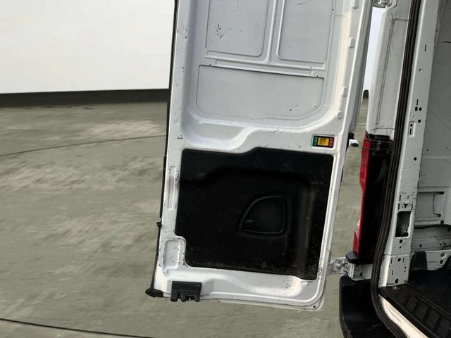 2020 Ford Transit Cargo Van 250 AWD 3dr LWB Medium Roof Cargo Van - 23054673 - 31