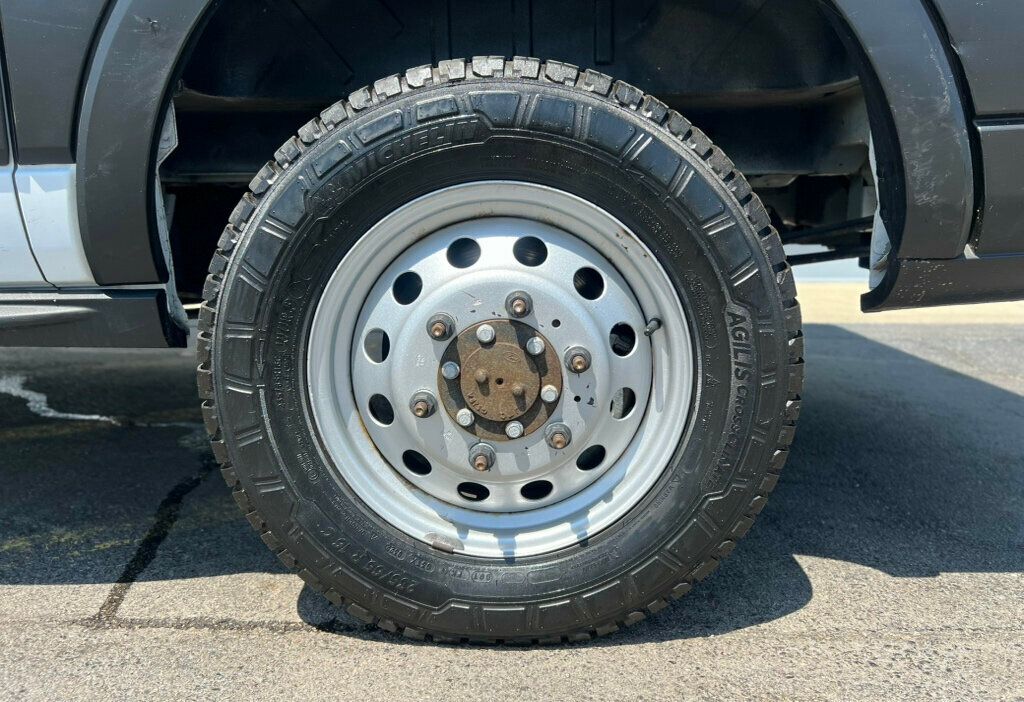 2020 Ford Transit Cargo Van T-150 - 22842386 - 25