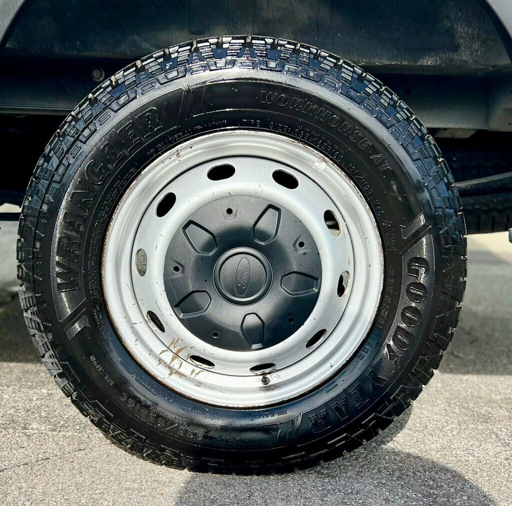 2020 Ford Transit Cargo Van T-250 - 22915953 - 18