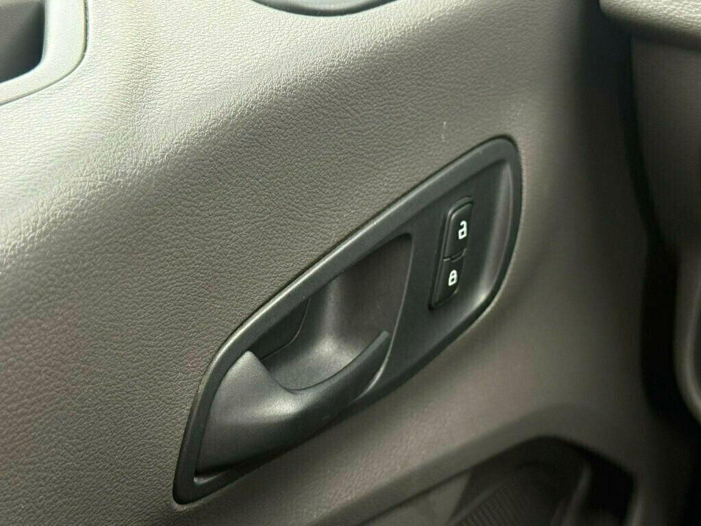 2020 Ford Transit Cargo Van T-250 130" Low Rf 9070 GVWR RWD - 23013554 - 32