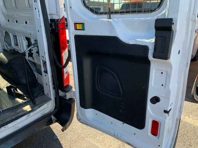 2020 Ford Transit Cargo Van T-250 130" Med Rf 9070 GVWR RWD - 22952784 - 17